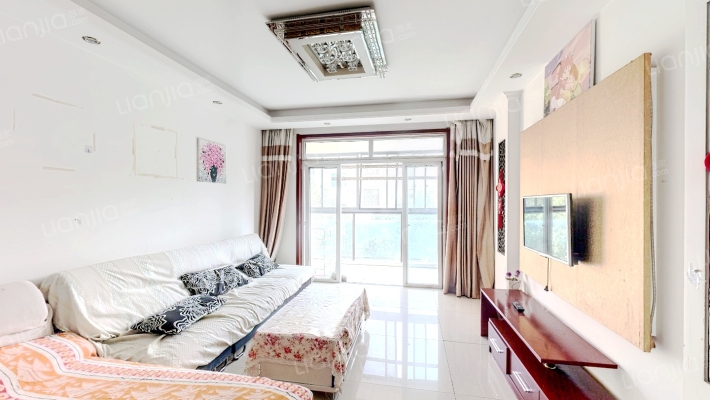 河畔雅居二手房实景图