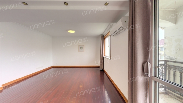 伟莱家园二手房实景图