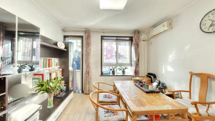 泰河园三里二手房实景图