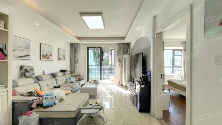 格兰春晨二手房实景图