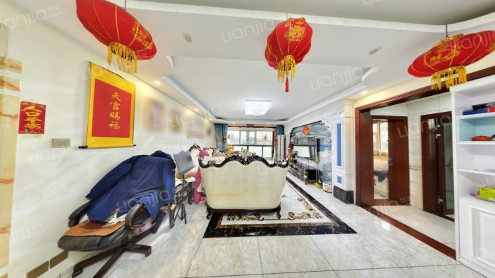 蓝海湾卡地亚二手房实景图