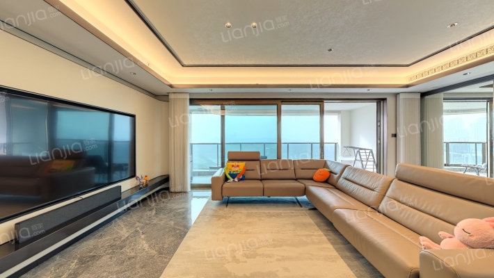 铂悦滨江一期二手房实景图