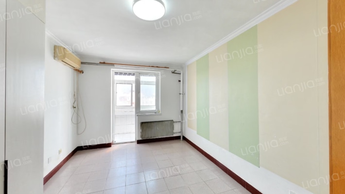 甘家口小区二手房实景图