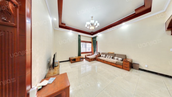 滨江花苑二手房实景图