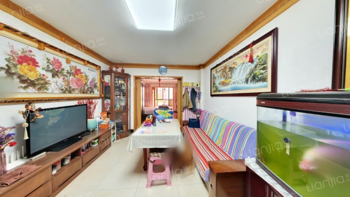 山海花园二手房实景图