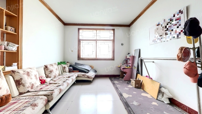 生产资料公司家属院二手房实景图