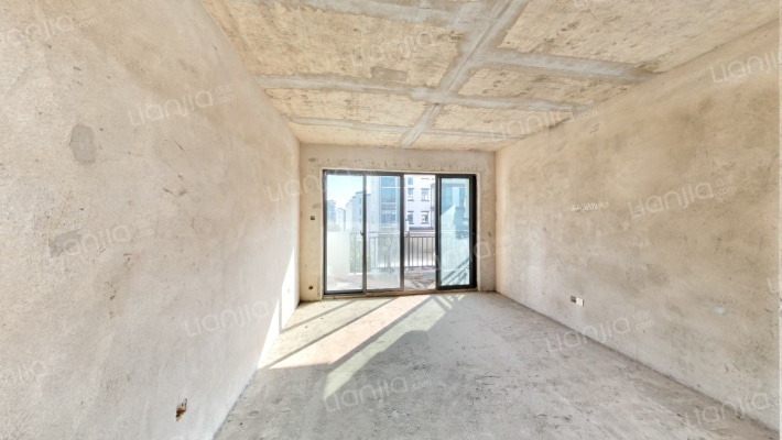 浔龙河学府二手房实景图