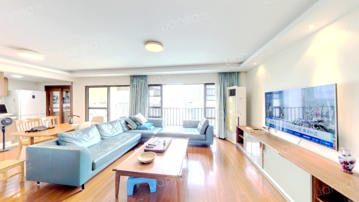 万科府前一号二手房实景图