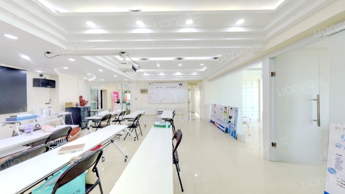 美居田园小区二手房实景图