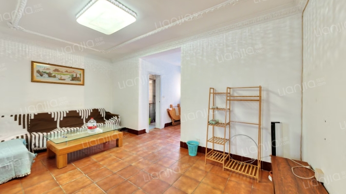 河滨佳苑二手房实景图