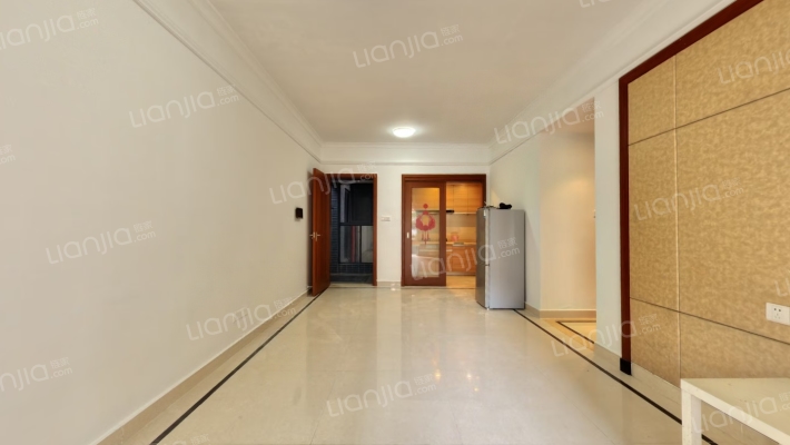 碧桂园滨海国际君御湾二手房实景图