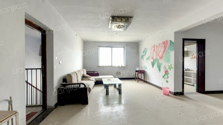 武装部小区二手房实景图