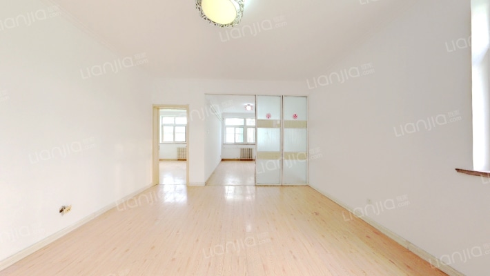 青大一路二手房实景图