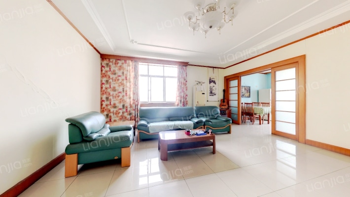 金鹏花园二手房实景图