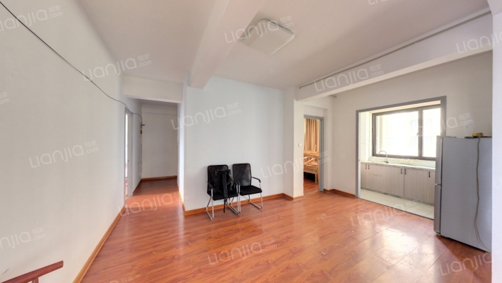 中梁香缇华府二手房实景图