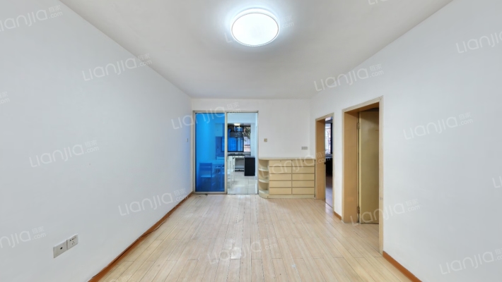 广积营邮电单位宿舍二手房实景图