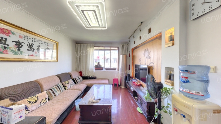 新雅中街32号二手房实景图