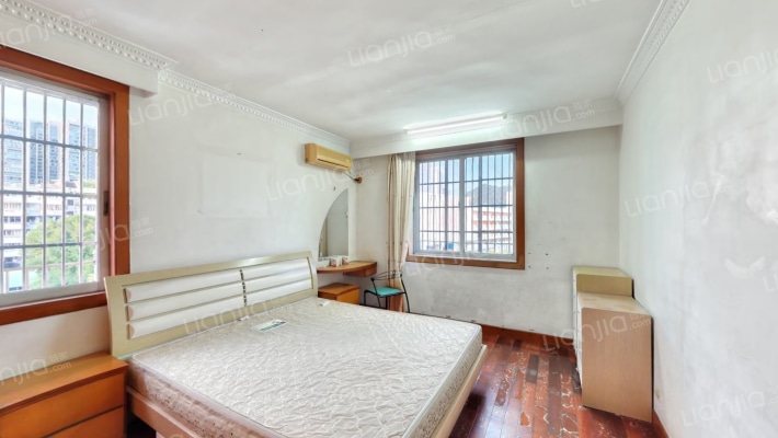 上陡门住宅区二组团二手房实景图