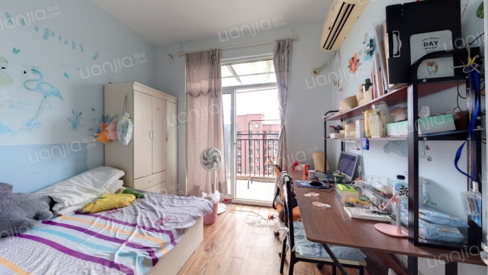 龙阳雅苑二手房实景图