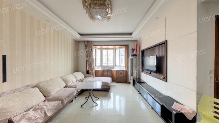 锦绣苑B区二手房实景图