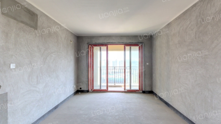 融创春晖十里雍和府二手房实景图