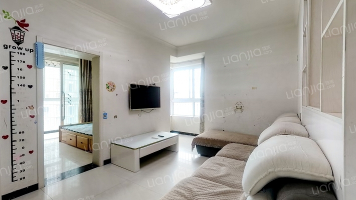 金泰王朝小区二手房实景图