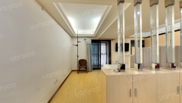 曼哈顿二手房实景图