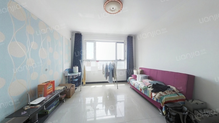 领秀蓝珀湖三期二手房实景图