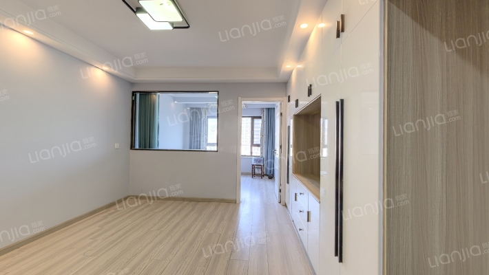 中海桃源铂公馆二手房实景图