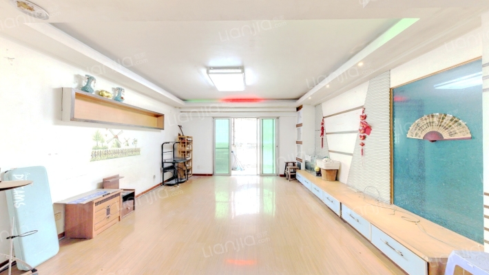 长福家园二手房实景图