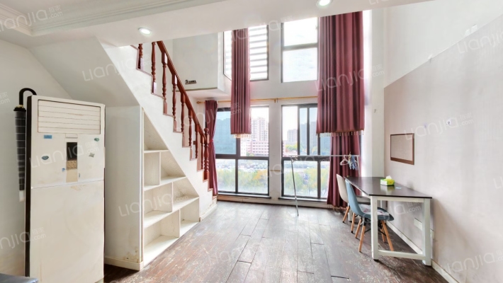 泰富世界城二手房实景图