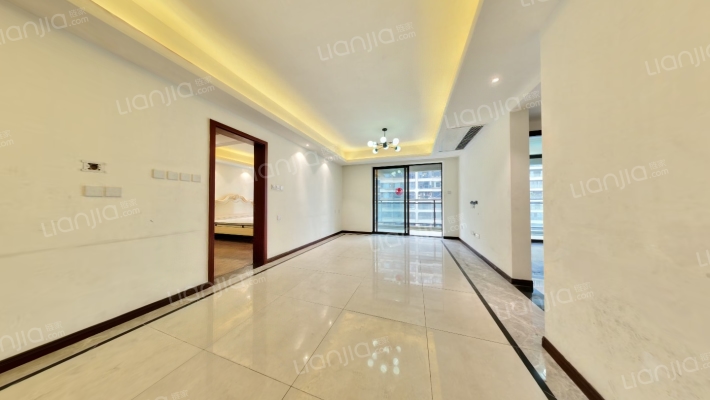 蓝光长岛国际三期二手房实景图