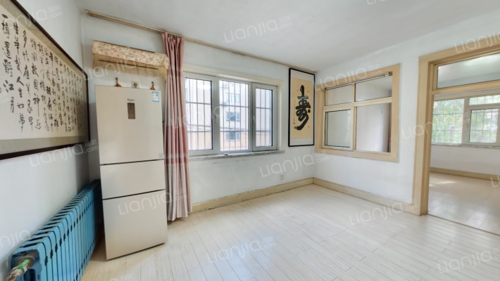 新俪都三小区二手房实景图