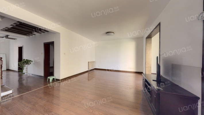 法院宿舍二手房实景图