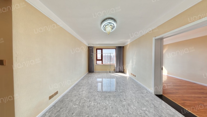 剑桥公馆二手房实景图