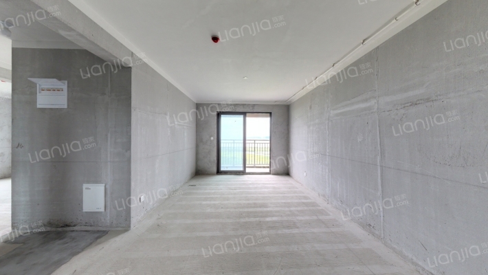 融创·翡翠海岸城二手房实景图