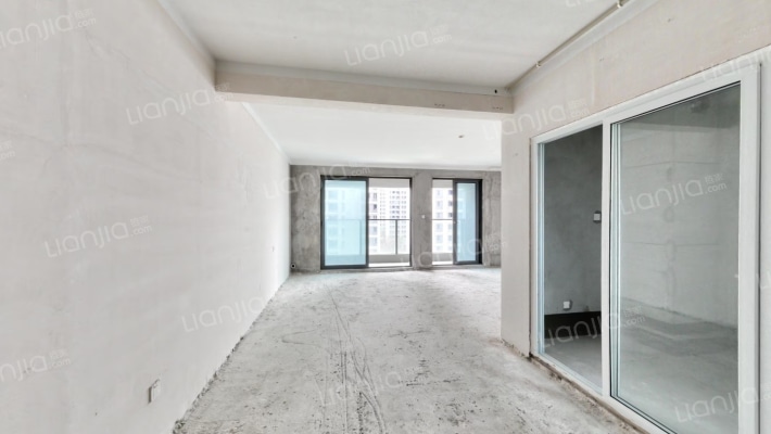 天安同进·浔筑二手房实景图