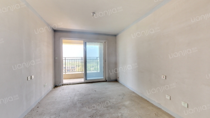 绿地国宝21城二期二手房实景图