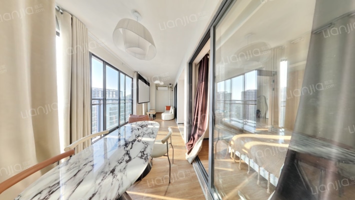 卓越御山海二手房实景图