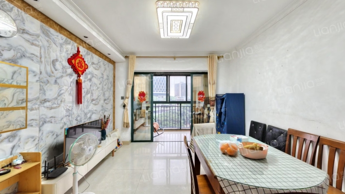 中澳滨河湾一二三期二手房实景图