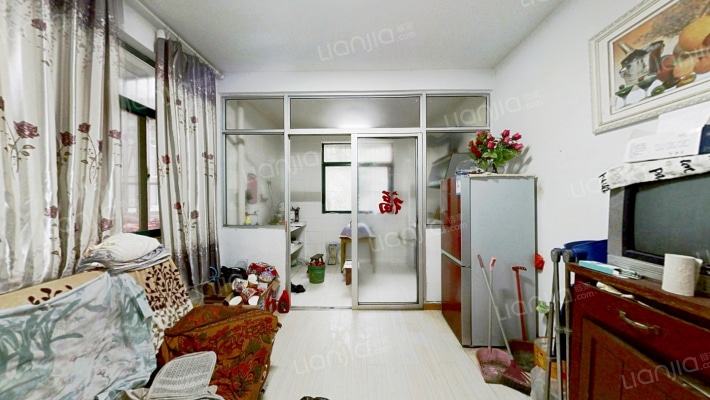 空港公寓B区二手房实景图