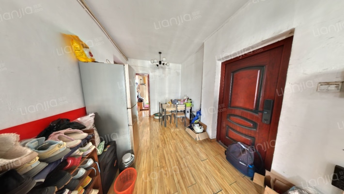 城际雅苑二手房实景图