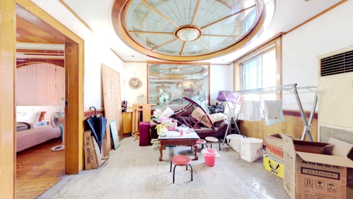 唐蔡社区三峡大院二手房实景图