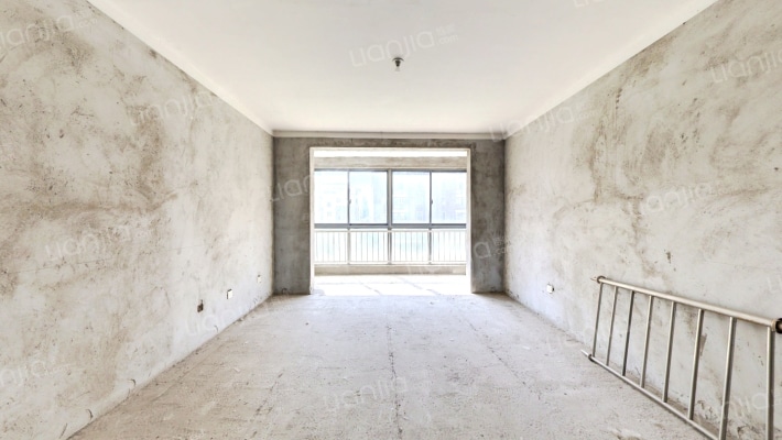 鼎昌名邸二手房实景图