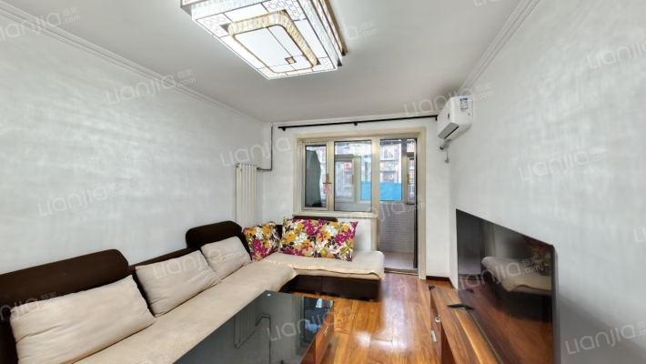 卢沟桥南里二手房实景图