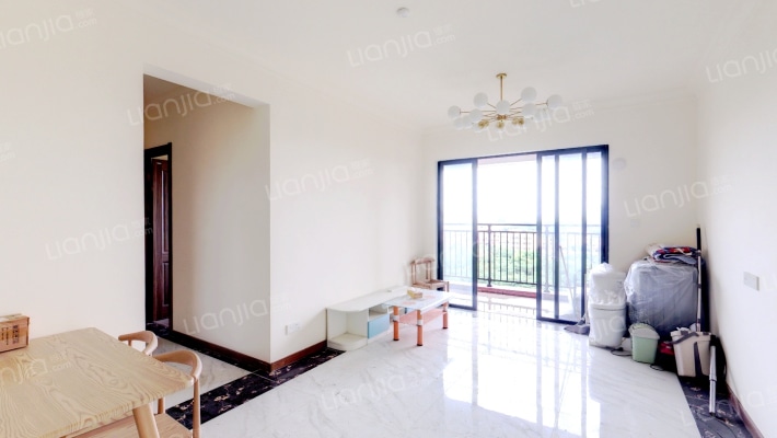 碧桂园佳诚新仕界二手房实景图