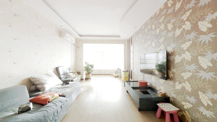 江尚逸品二手房实景图