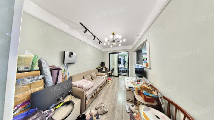 天健城二手房实景图