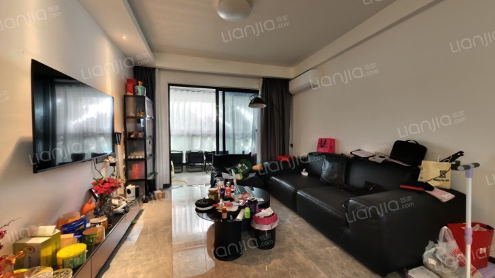 万科中天金域世家二期二手房实景图