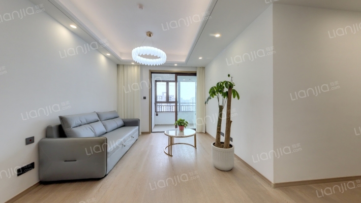 宝能翡丽河滨二手房实景图